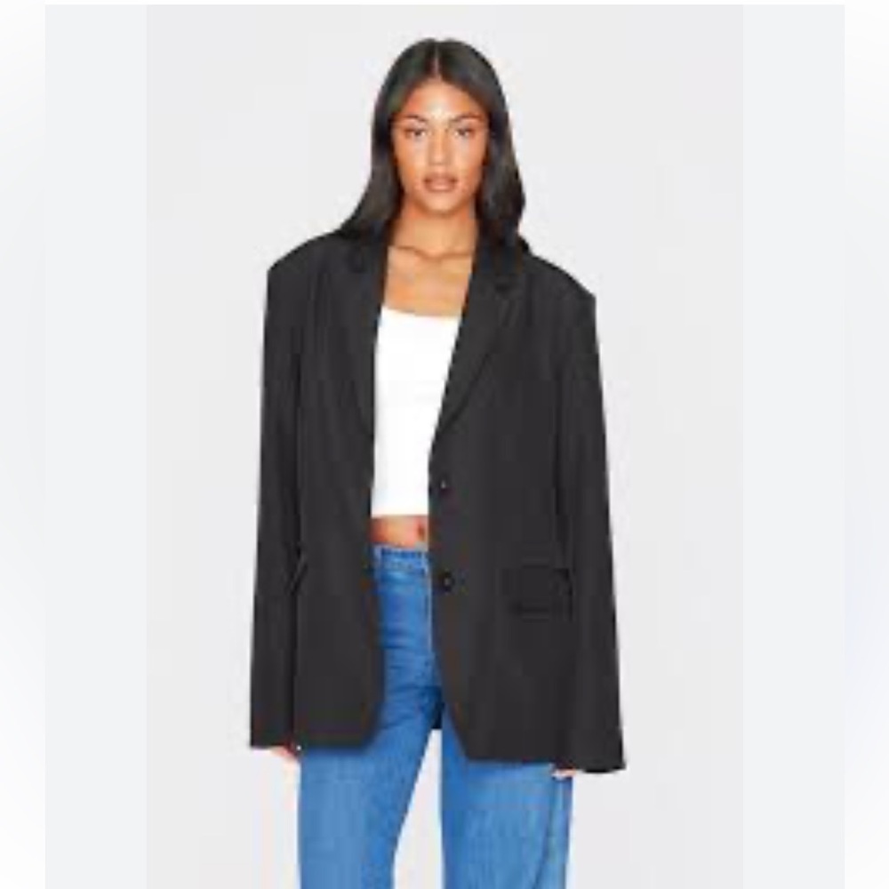 PrettyLittleThing Black Oversized Drapey Button‎ Detail Blazer, US Size 2
